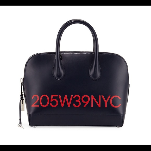 CALVIN KLEIN 205W39NYC - Picture 1 of 4